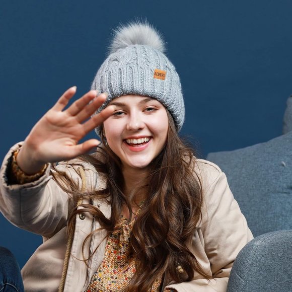 Womens Winter Warm Fleece Lined Knitted Soft Ski Cuff Beanie Hat with Pom Pom main image 7